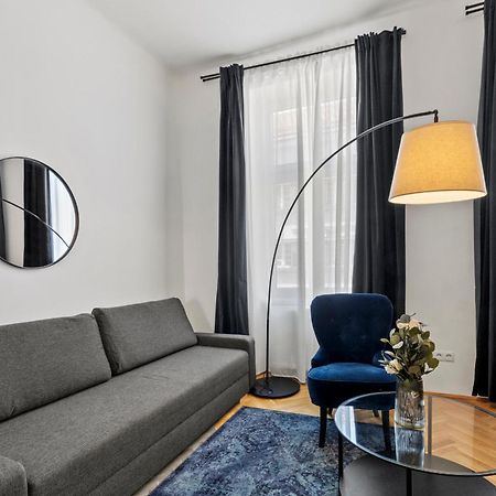 Balcony Apartment, 4 Min To U3 Zipperer Strasse Вена Экстерьер фото