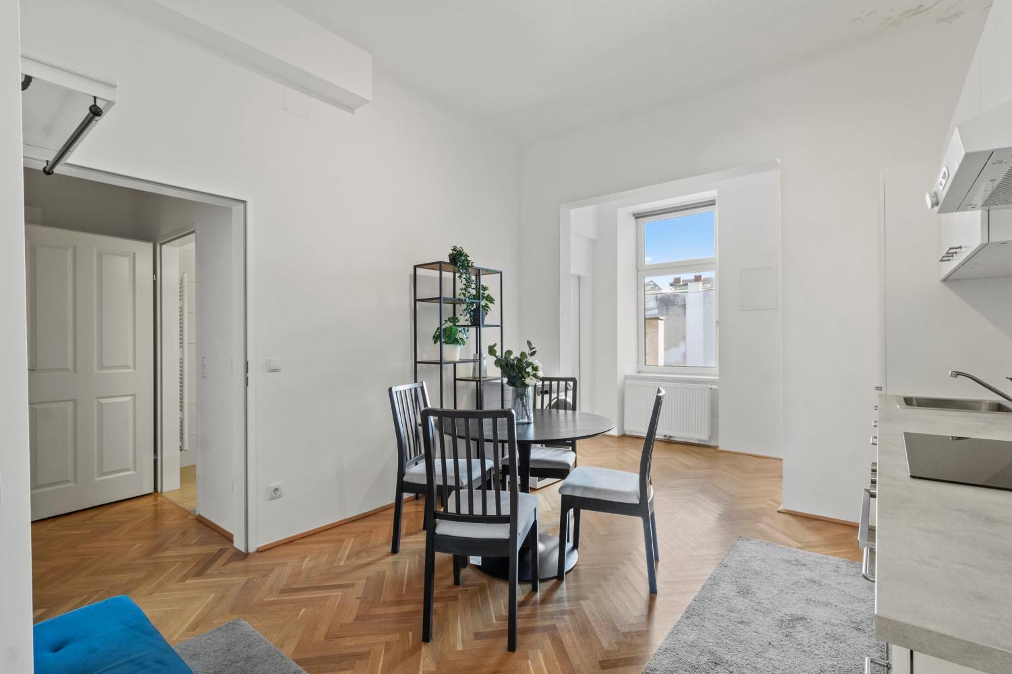 Balcony Apartment, 4 Min To U3 Zipperer Strasse Вена Экстерьер фото