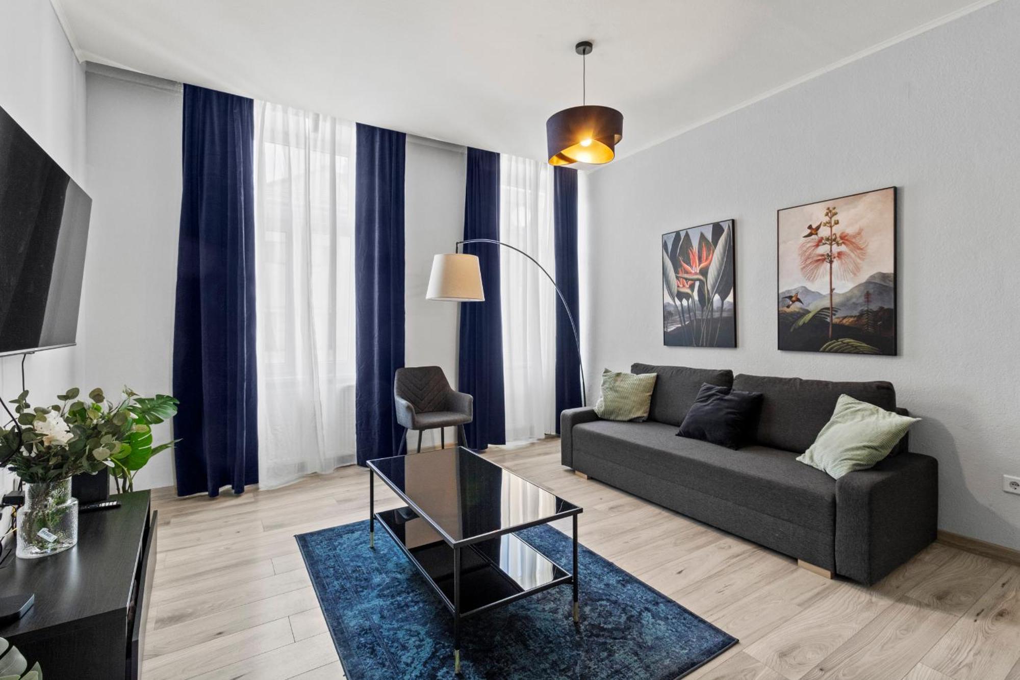 Balcony Apartment, 4 Min To U3 Zipperer Strasse Вена Экстерьер фото