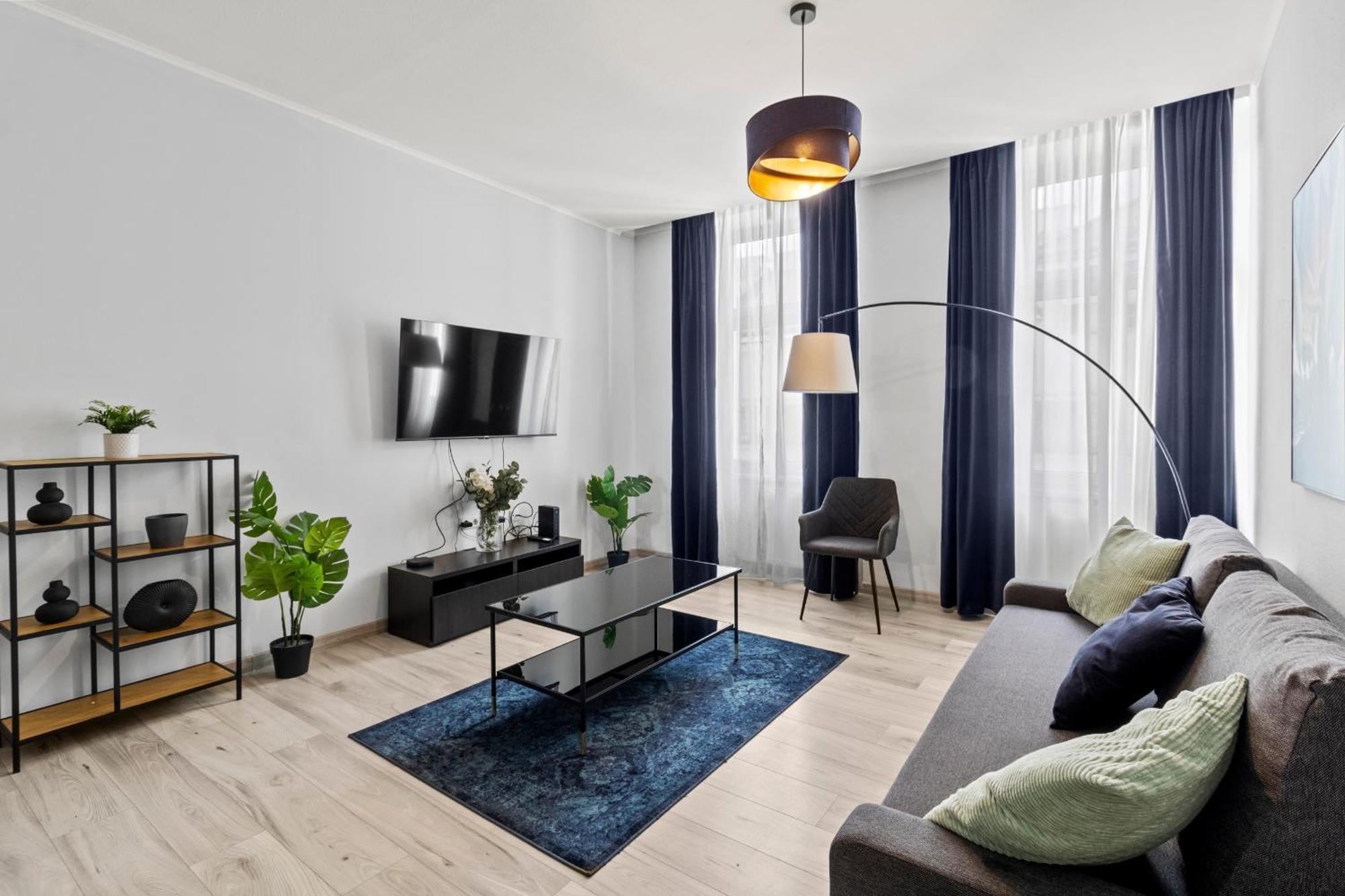 Balcony Apartment, 4 Min To U3 Zipperer Strasse Вена Экстерьер фото