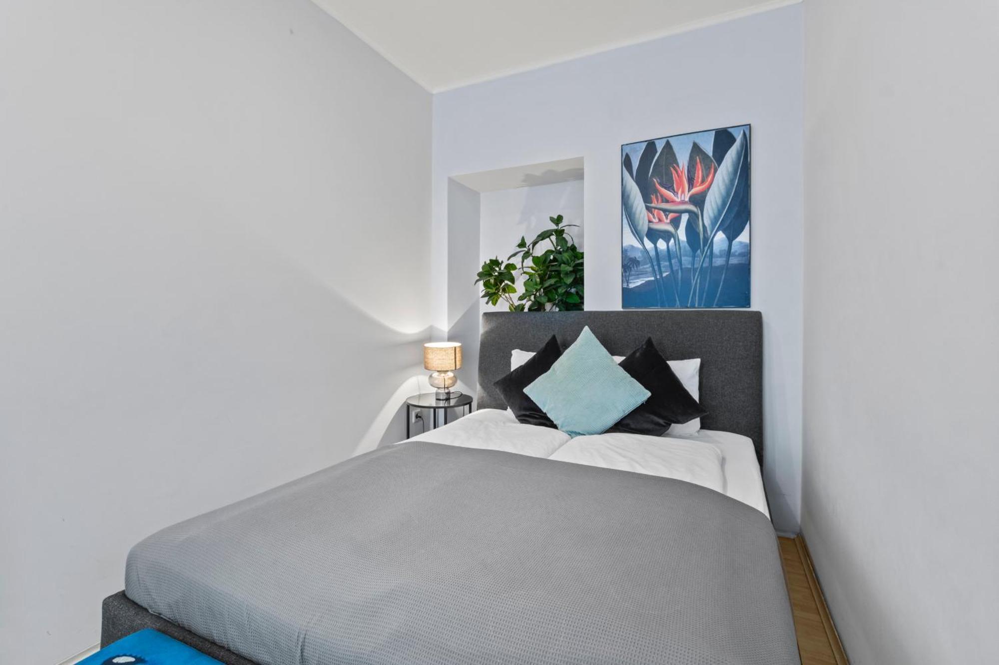 Balcony Apartment, 4 Min To U3 Zipperer Strasse Вена Экстерьер фото